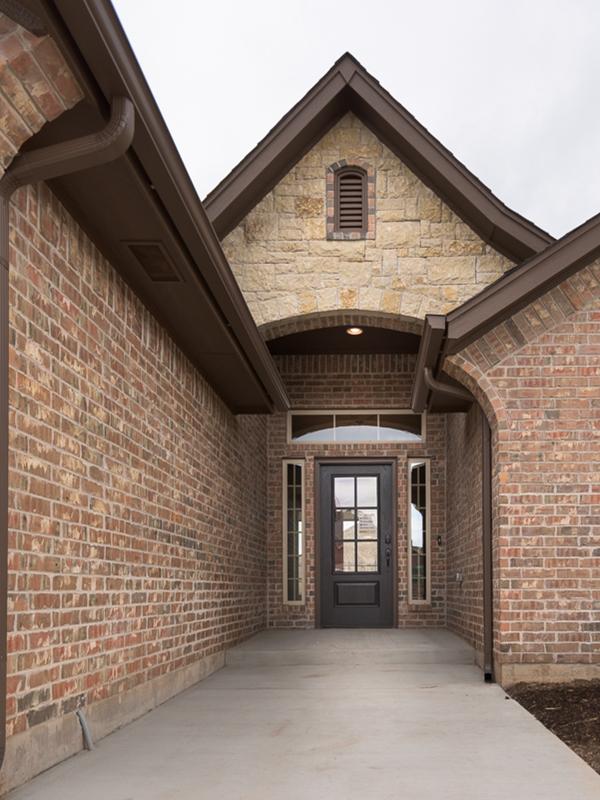 5511 hidden trail ln - lueders sw antique