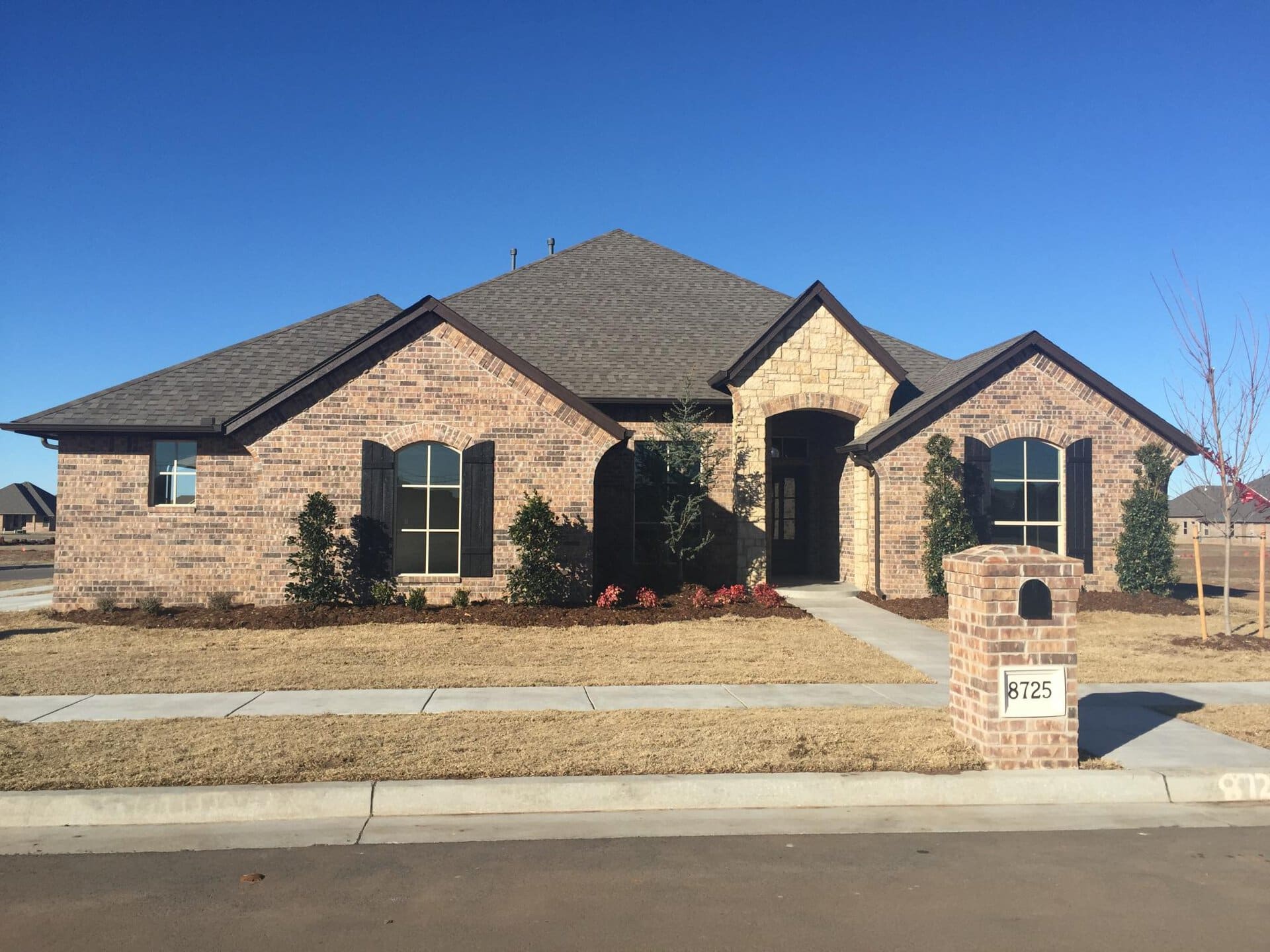 8725 nw 109th - antique lueders