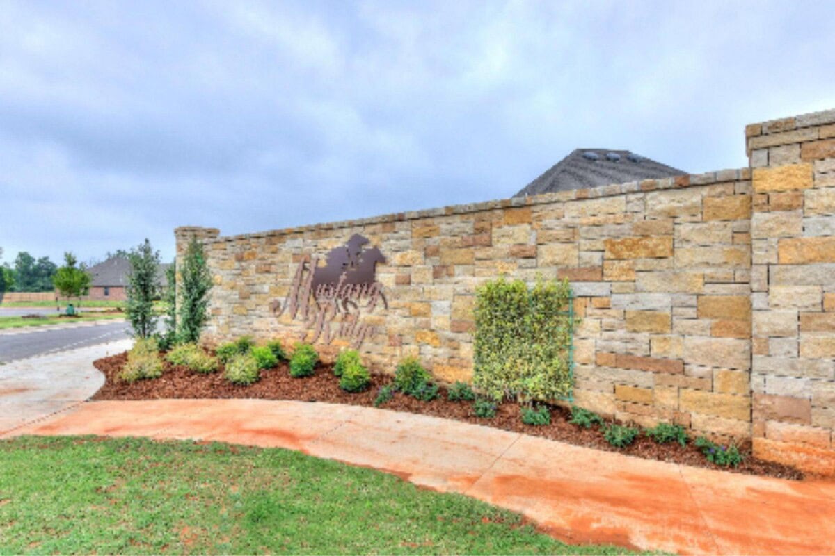 mustang ridge 2