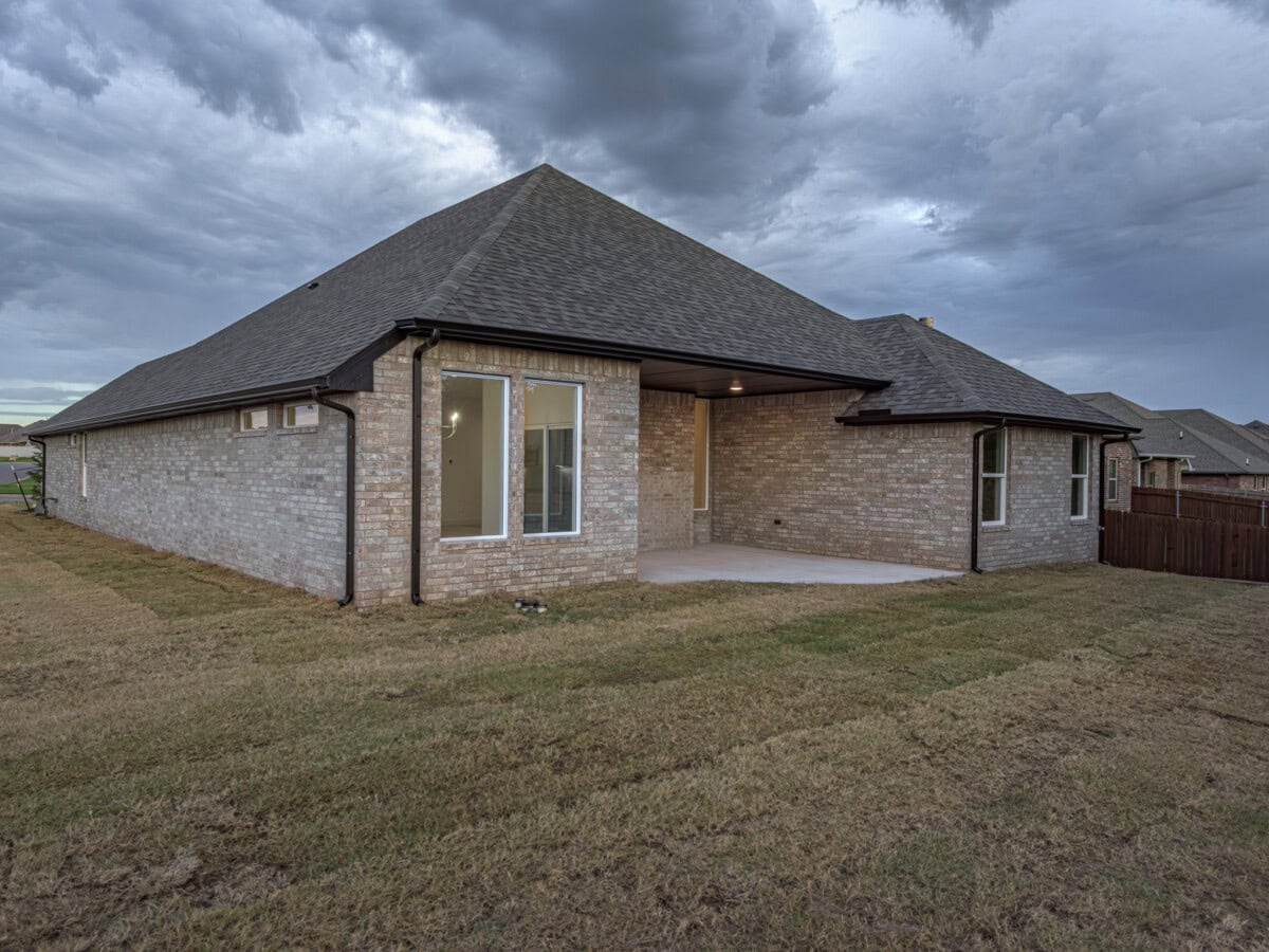 z11700 corie nicole ln 2